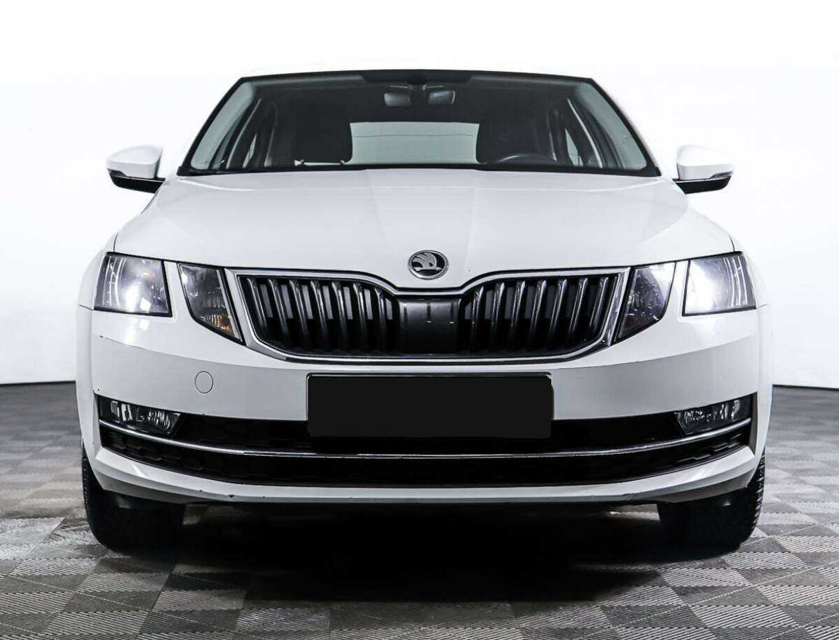 Skoda Octavia с пробегом — 2018 год. Фото: #1