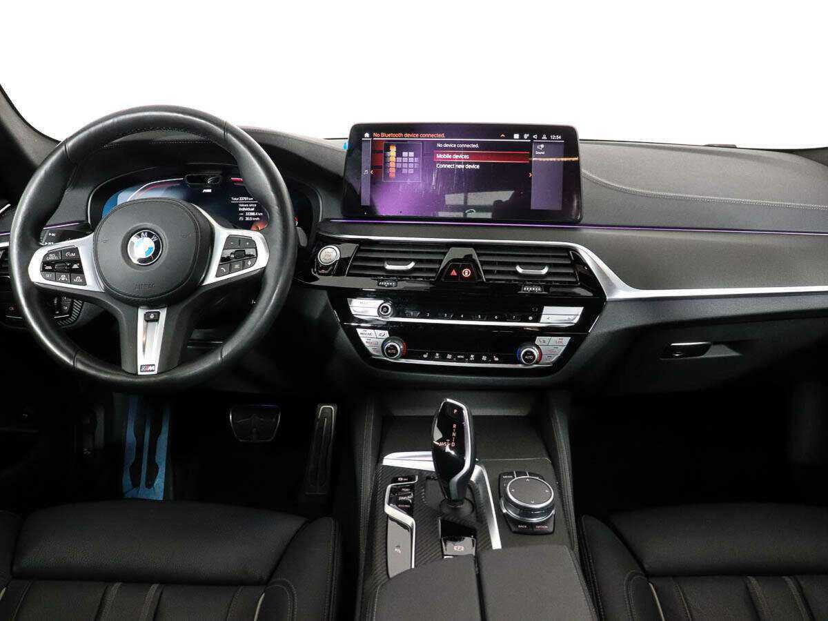 BMW 5 серии с пробегом — 2020 год. Фото: #10