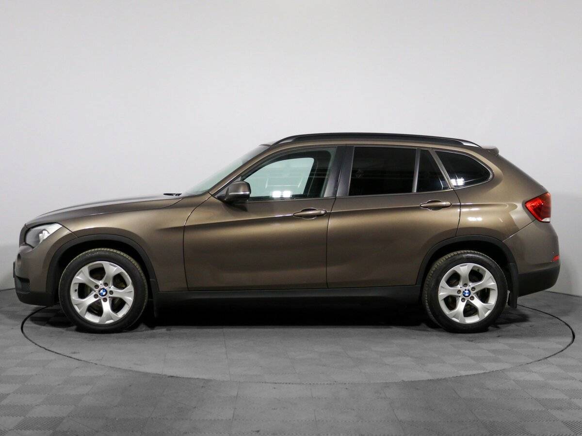 BMW X1 с пробегом — 2014 год. Фото: #6