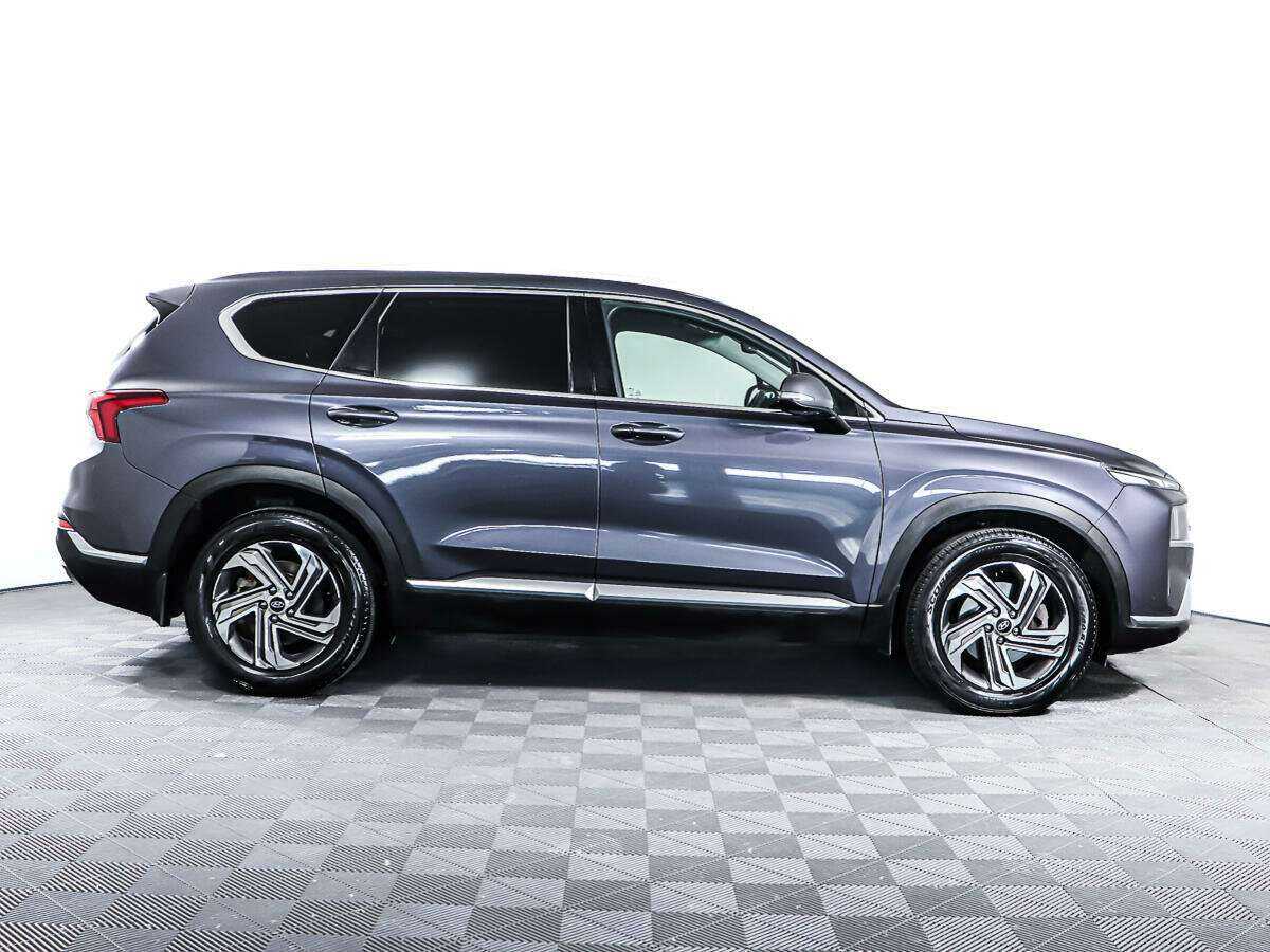 Hyundai Santa Fe с пробегом — 2021 год. Фото: #3