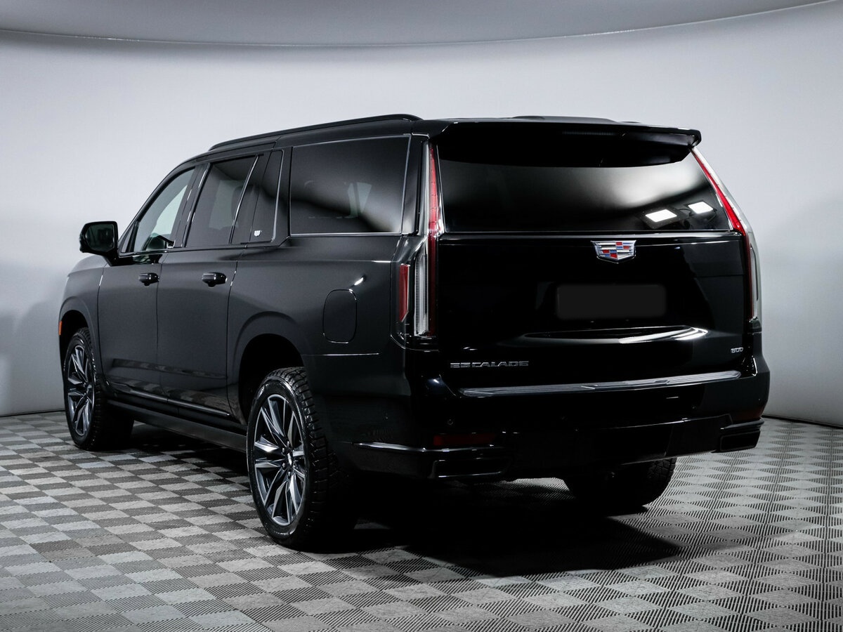 Cadillac Escalade с пробегом — 2022 год. Фото: #6