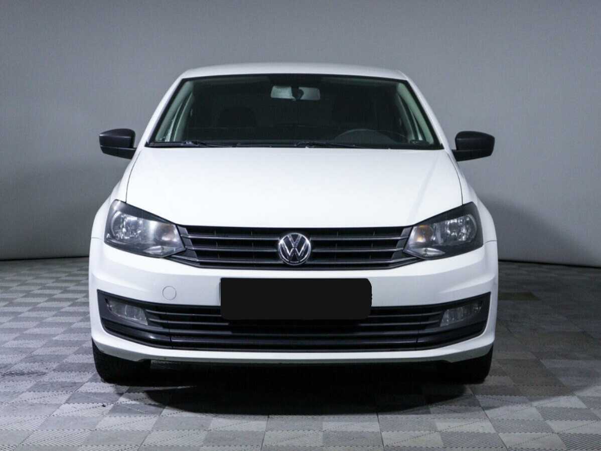 Volkswagen Polo с пробегом — 2019 год. Фото: #1