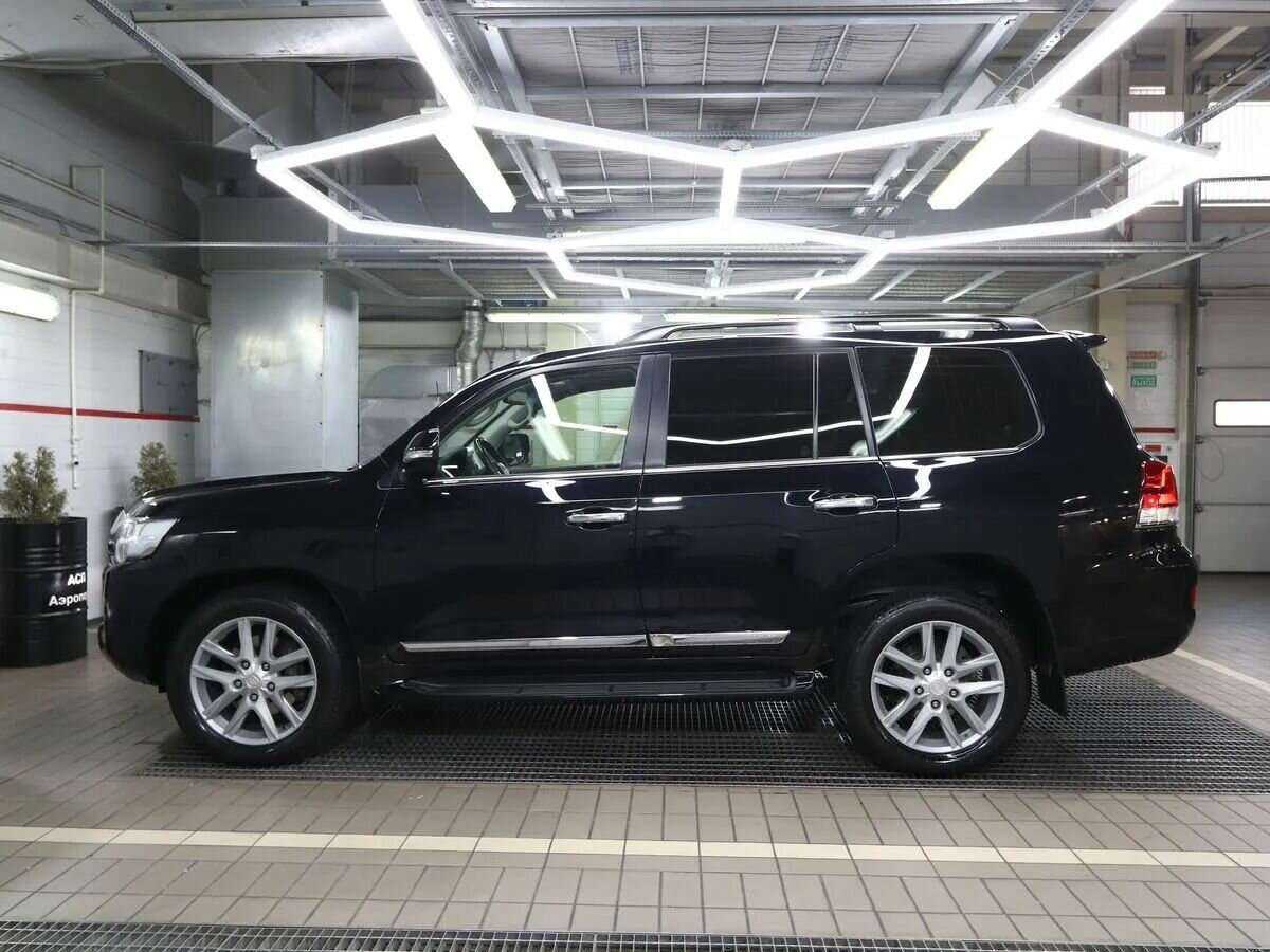 Toyota Land Cruiser с пробегом — 2019 год. Фото: #5