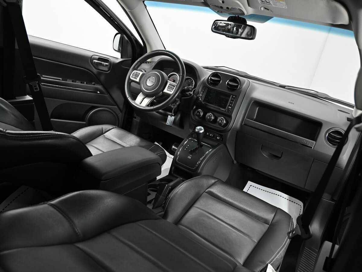 Jeep Compass с пробегом — 2012 год. Фото: #12