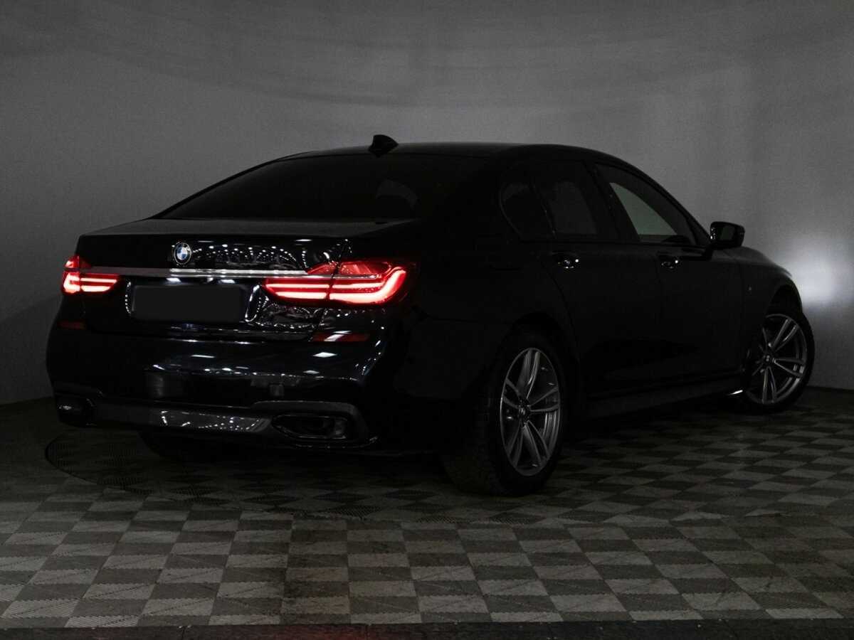 BMW 7 серии с пробегом — 2018 год. Фото: #29