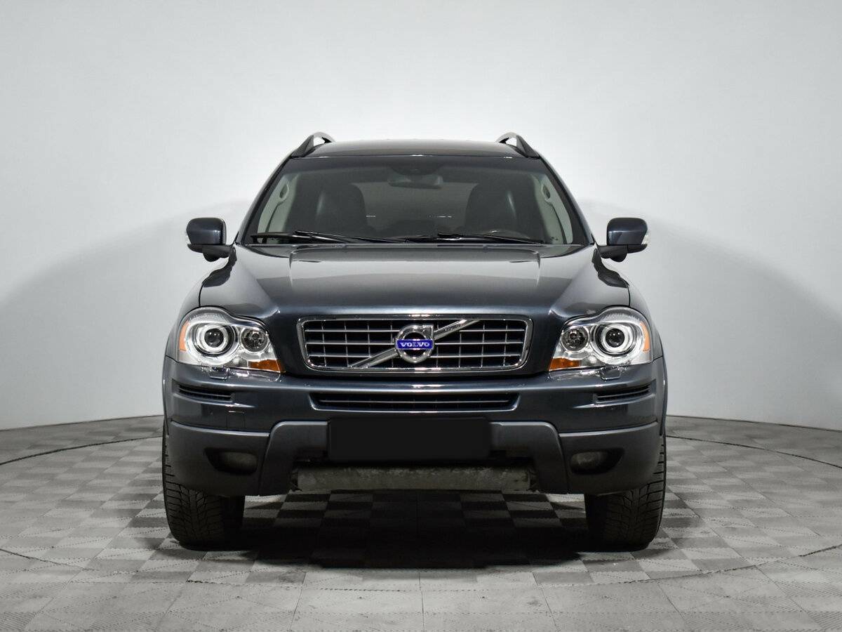 Volvo XC90 с пробегом — 2008 год. Фото: #1