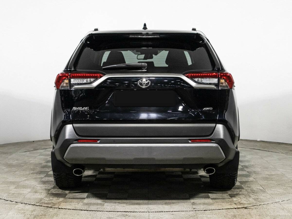 Toyota RAV4 с пробегом — 2020 год. Фото: #5