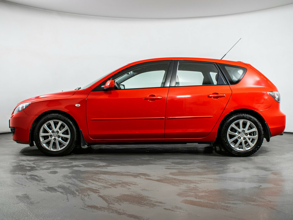 Mazda 3 с пробегом — 2008 год. Фото: #7