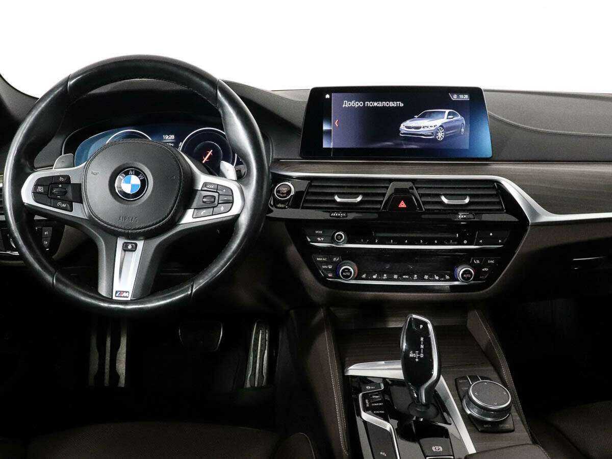BMW 5 серии с пробегом — 2018 год. Фото: #8