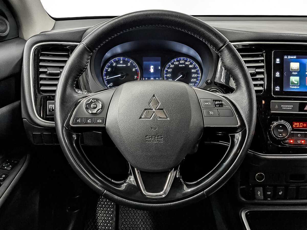 Mitsubishi Outlander с пробегом — 2020 год. Фото: #20