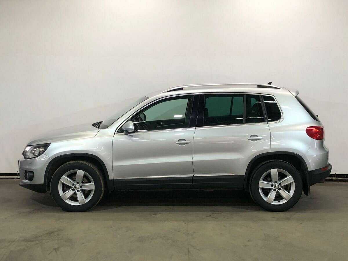 Volkswagen Tiguan с пробегом — 2011 год. Фото: #7