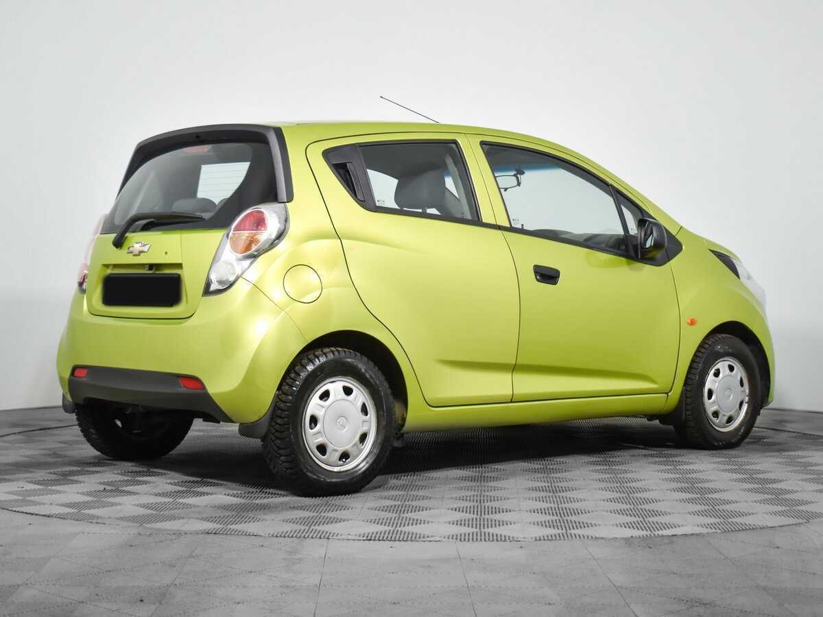 Chevrolet Spark с пробегом — 2011 год. Фото: #4