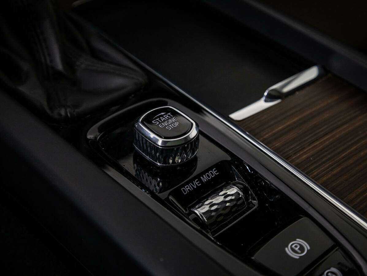 Volvo XC60 с пробегом — 2020 год. Фото: #19