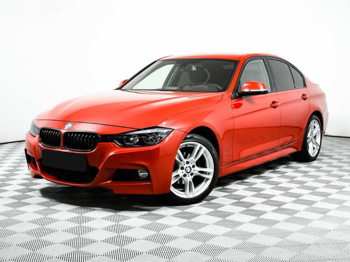 BMW 3 серии с пробегом — 2018 год. Фото: #0