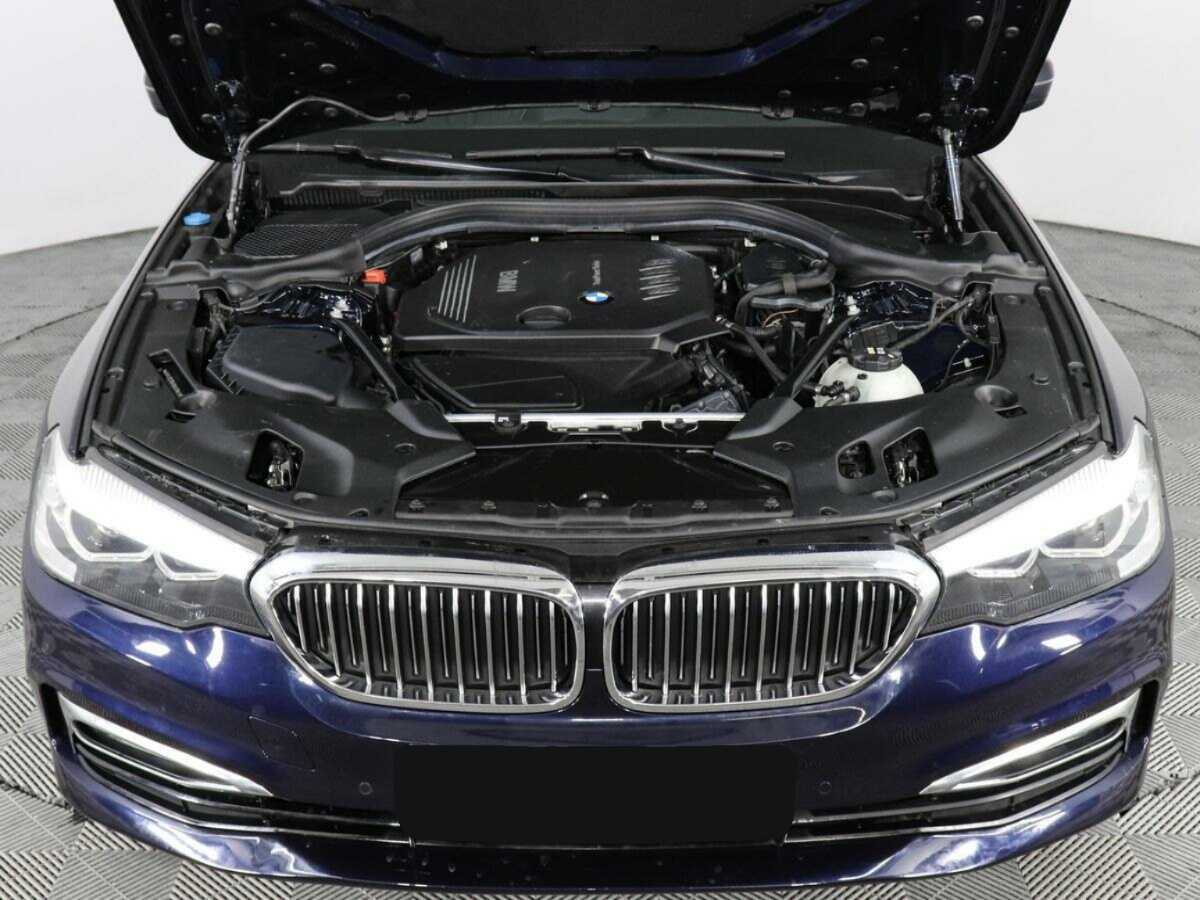 BMW 5 серии с пробегом — 2017 год. Фото: #9