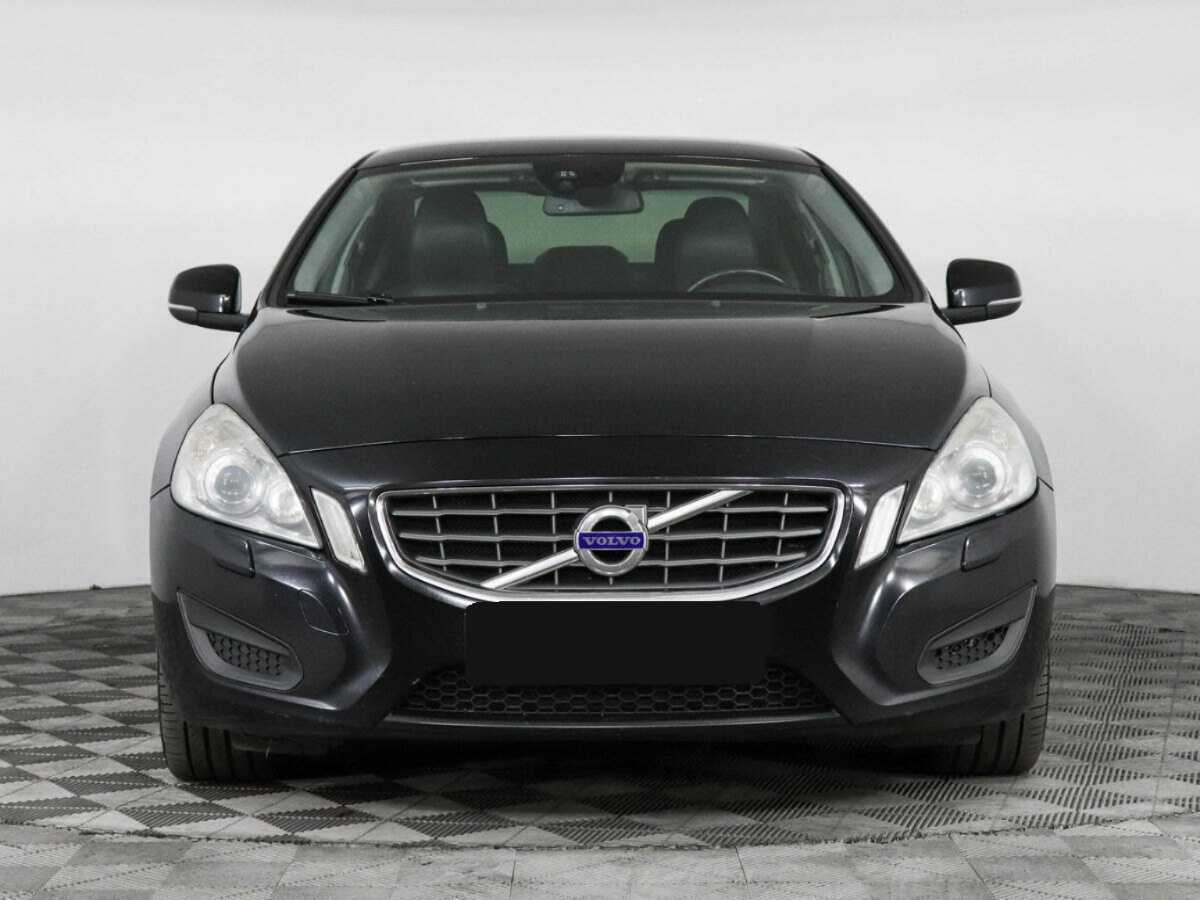 Volvo S60 с пробегом — 2012 год. Фото: #1