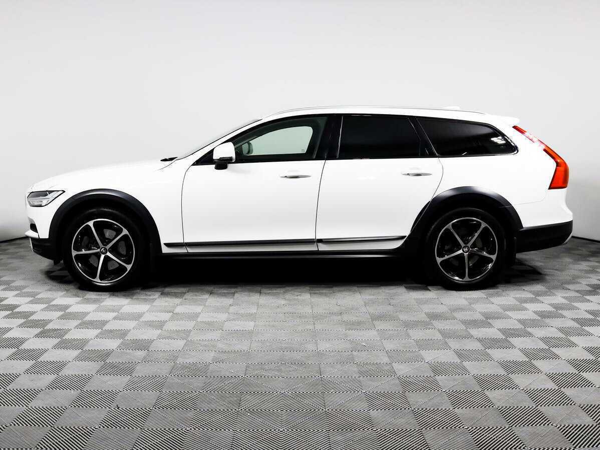 Volvo V90 Cross Country с пробегом — 2019 год. Фото: #7