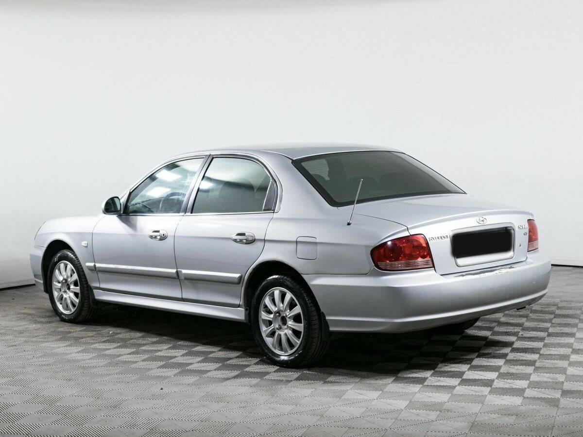 Hyundai Sonata с пробегом — 2006 год. Фото: #5