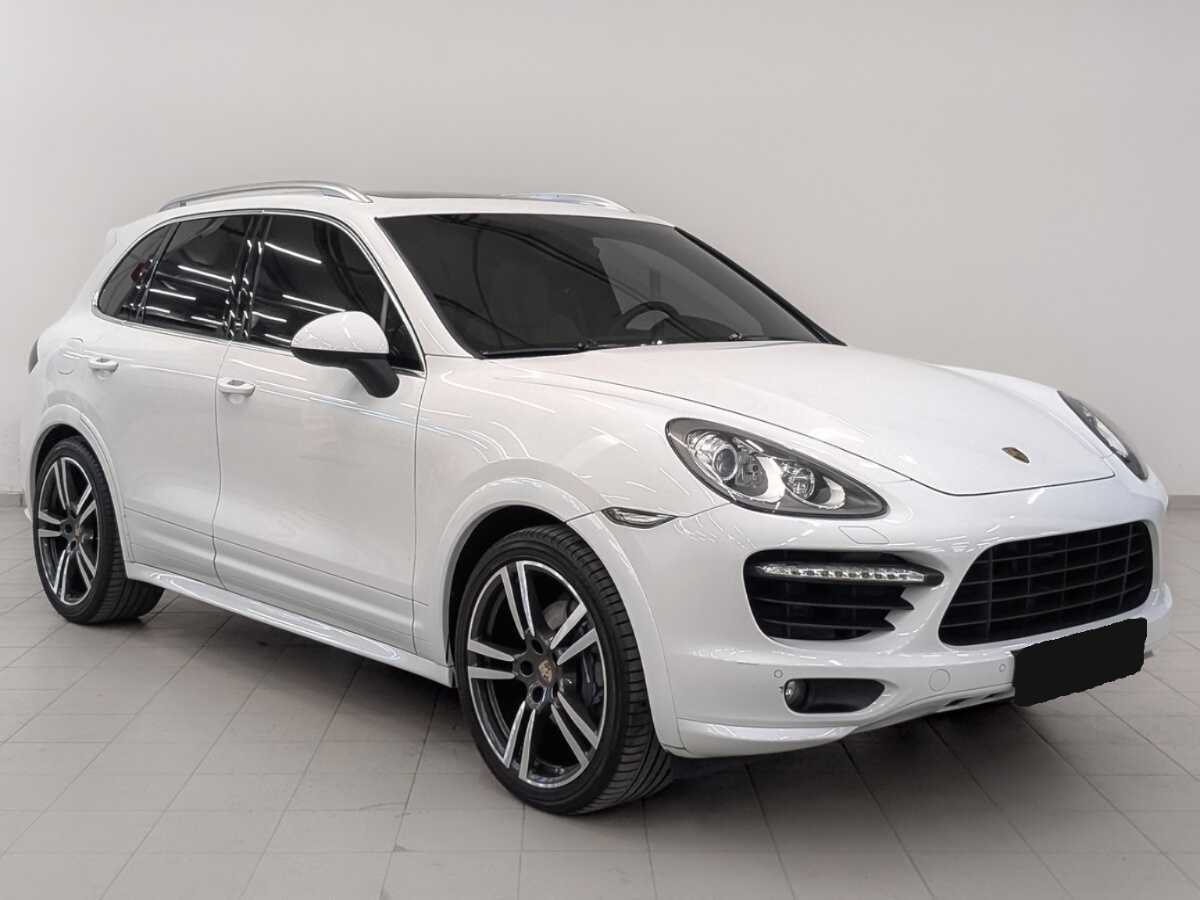 Porsche Cayenne с пробегом — 2013 год. Фото: #2