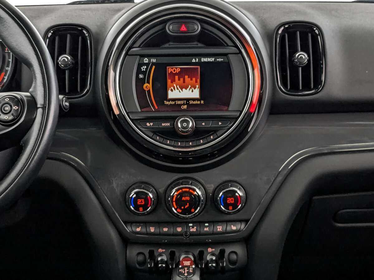Mini Countryman с пробегом — 2018 год. Фото: #11