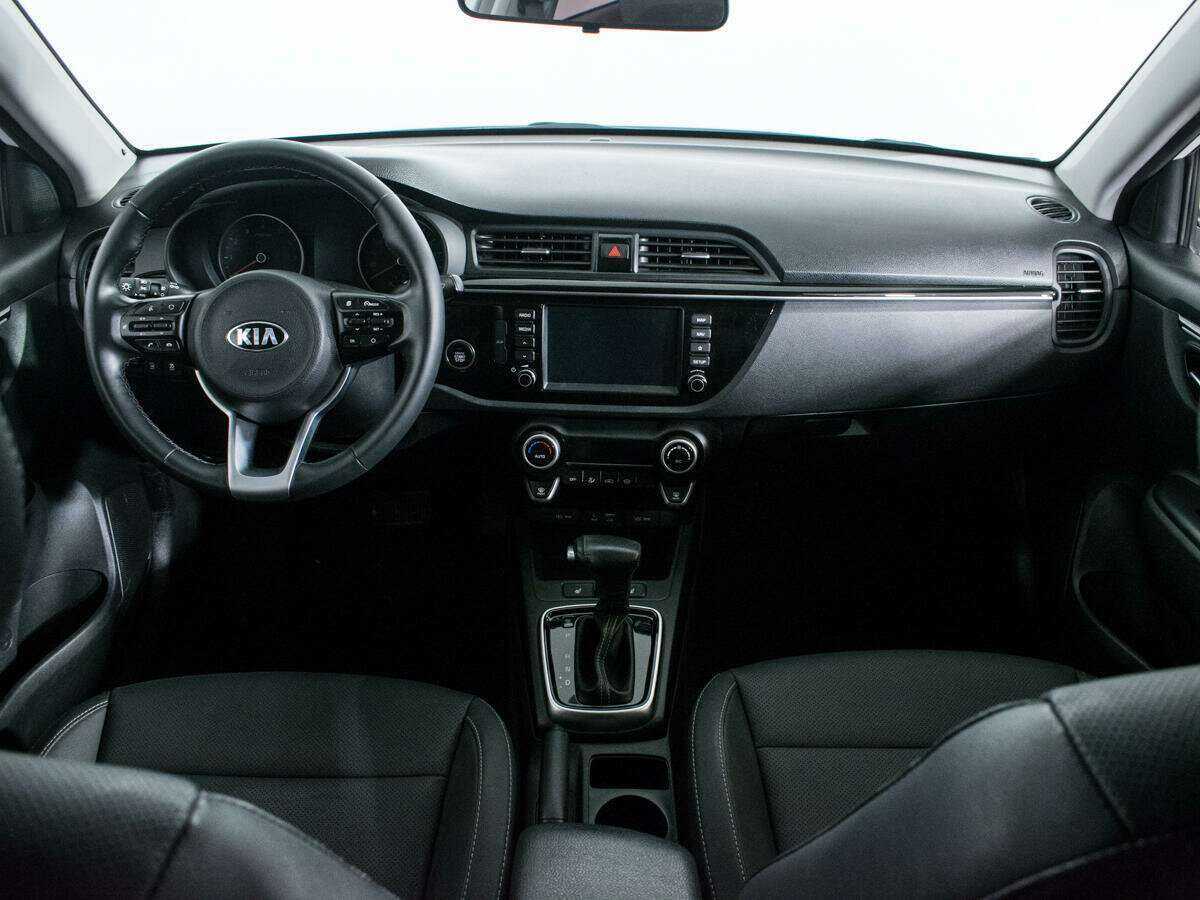 Kia Rio с пробегом — 2020 год. Фото: #11
