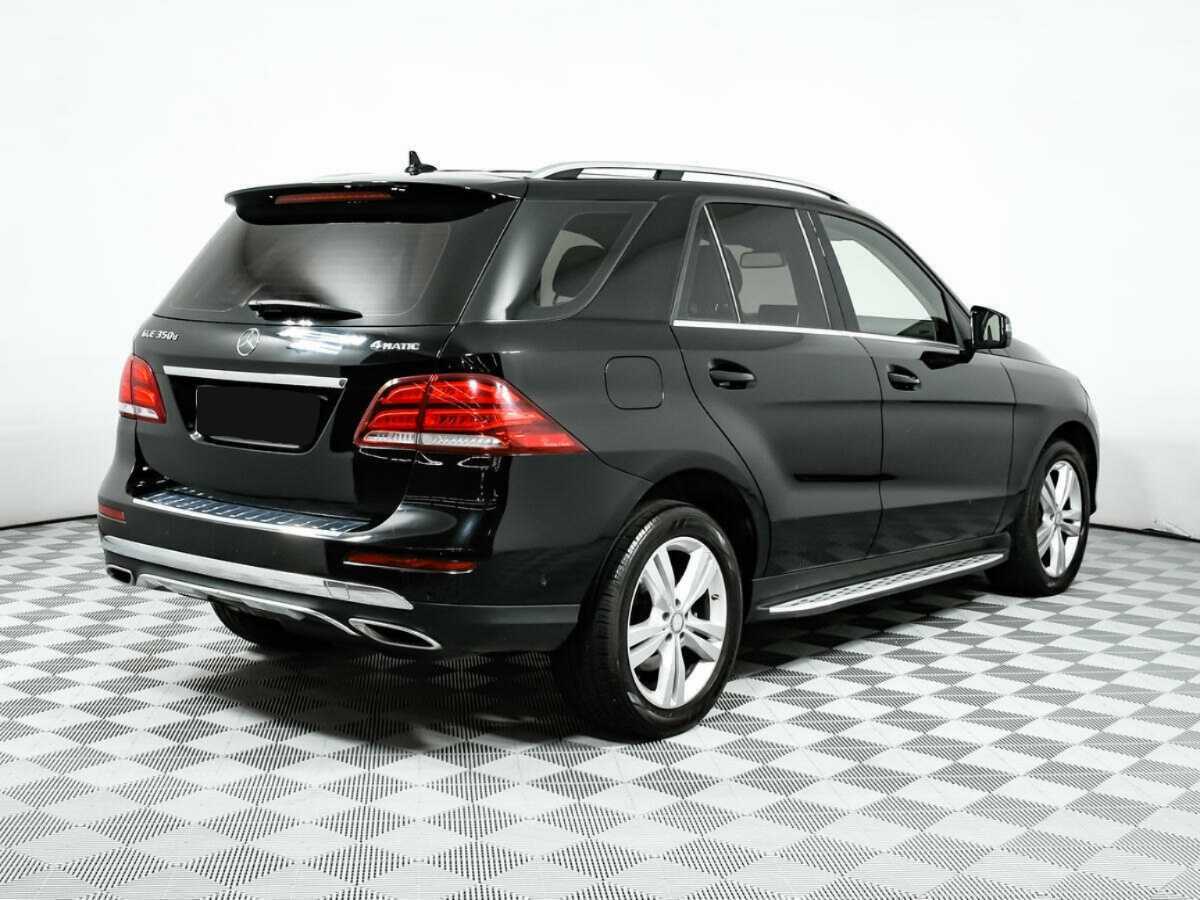Mercedes-Benz GLE с пробегом — 2015 год. Фото: #4