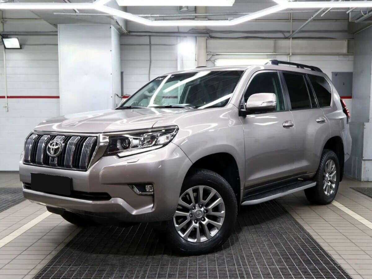 Toyota Land Cruiser Prado с пробегом — 2018 год. Посмотреть фото