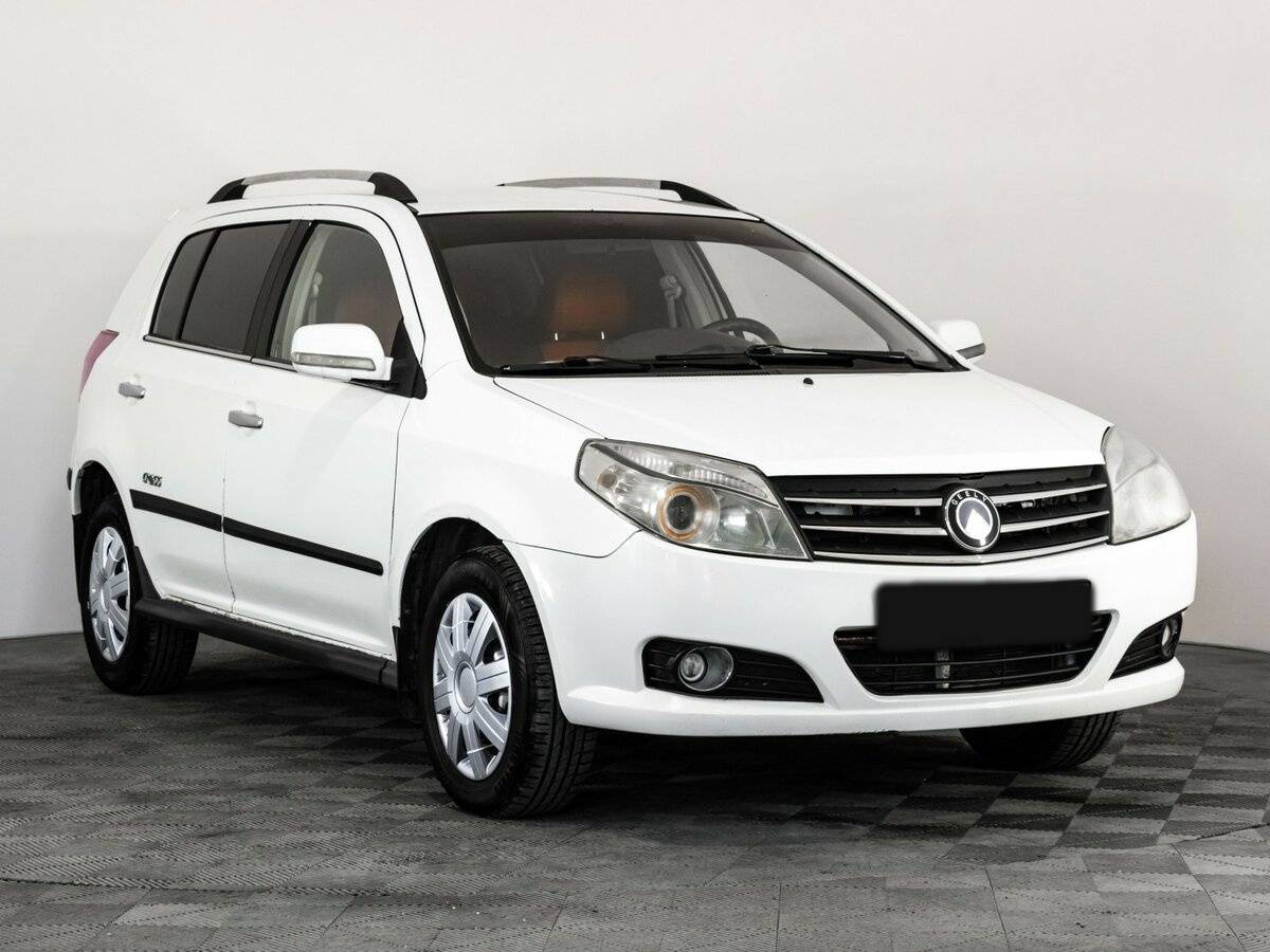 Geely MK Cross с пробегом — 2012 год. Фото: #2