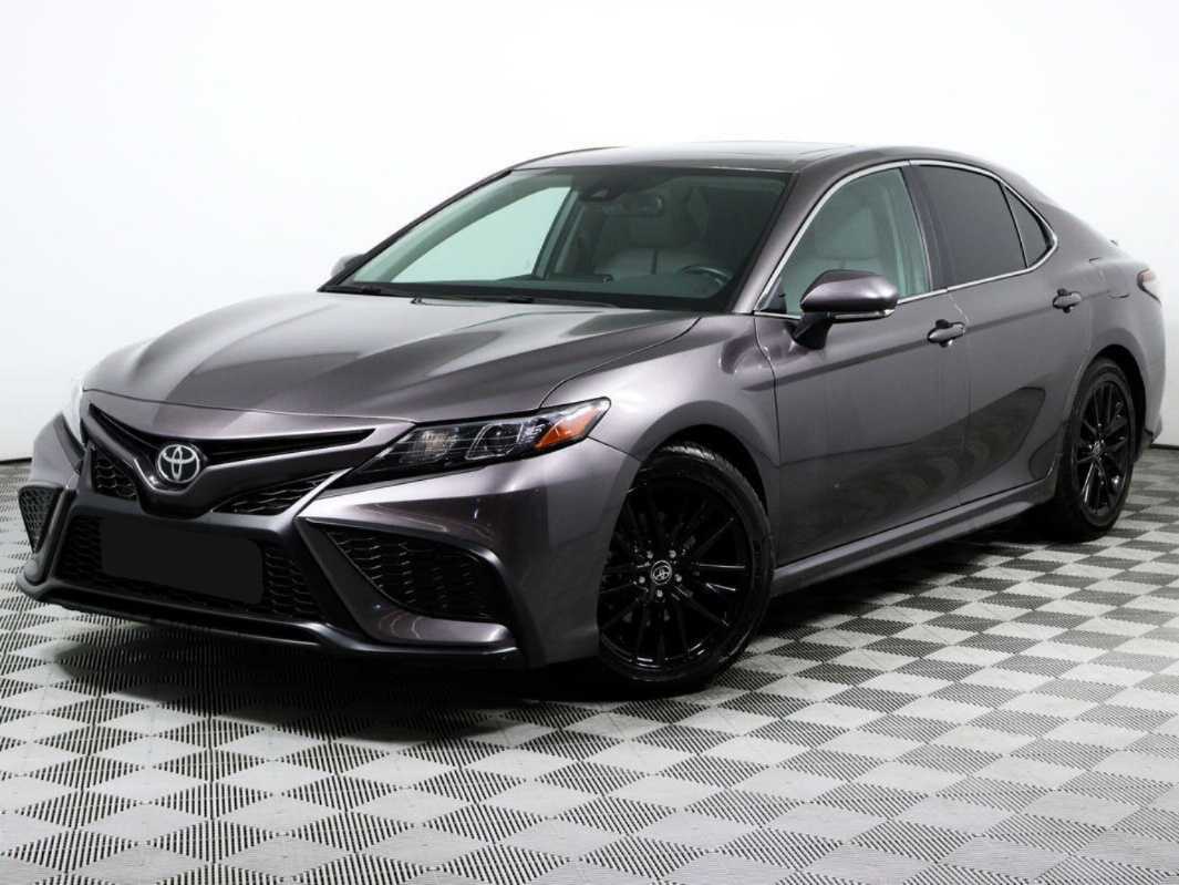 Toyota Camry с пробегом — 2021 год. Посмотреть фото