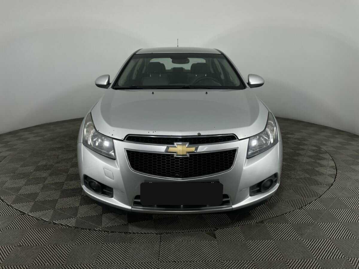 Chevrolet Cruze с пробегом — 2010 год. Фото: #1