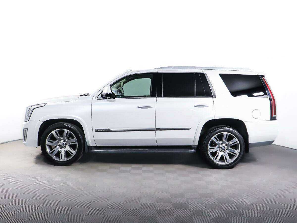 Cadillac Escalade с пробегом — 2016 год. Фото: #3