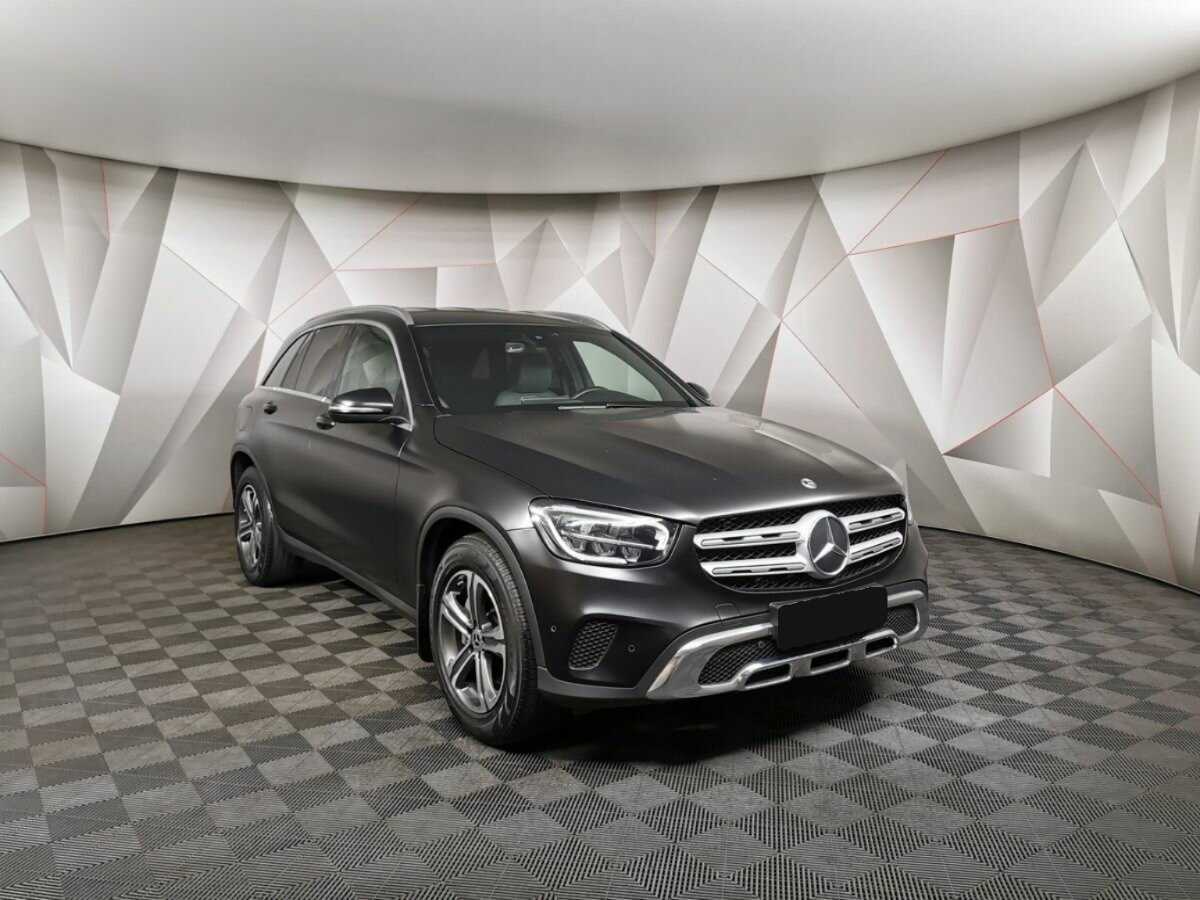 Mercedes-Benz GLC с пробегом — 2020 год. Фото: #2