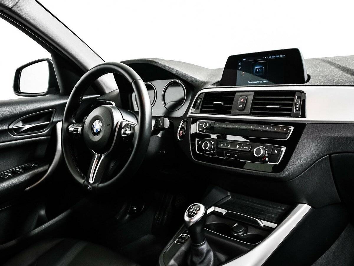 BMW 1 серии с пробегом — 2018 год. Фото: #8