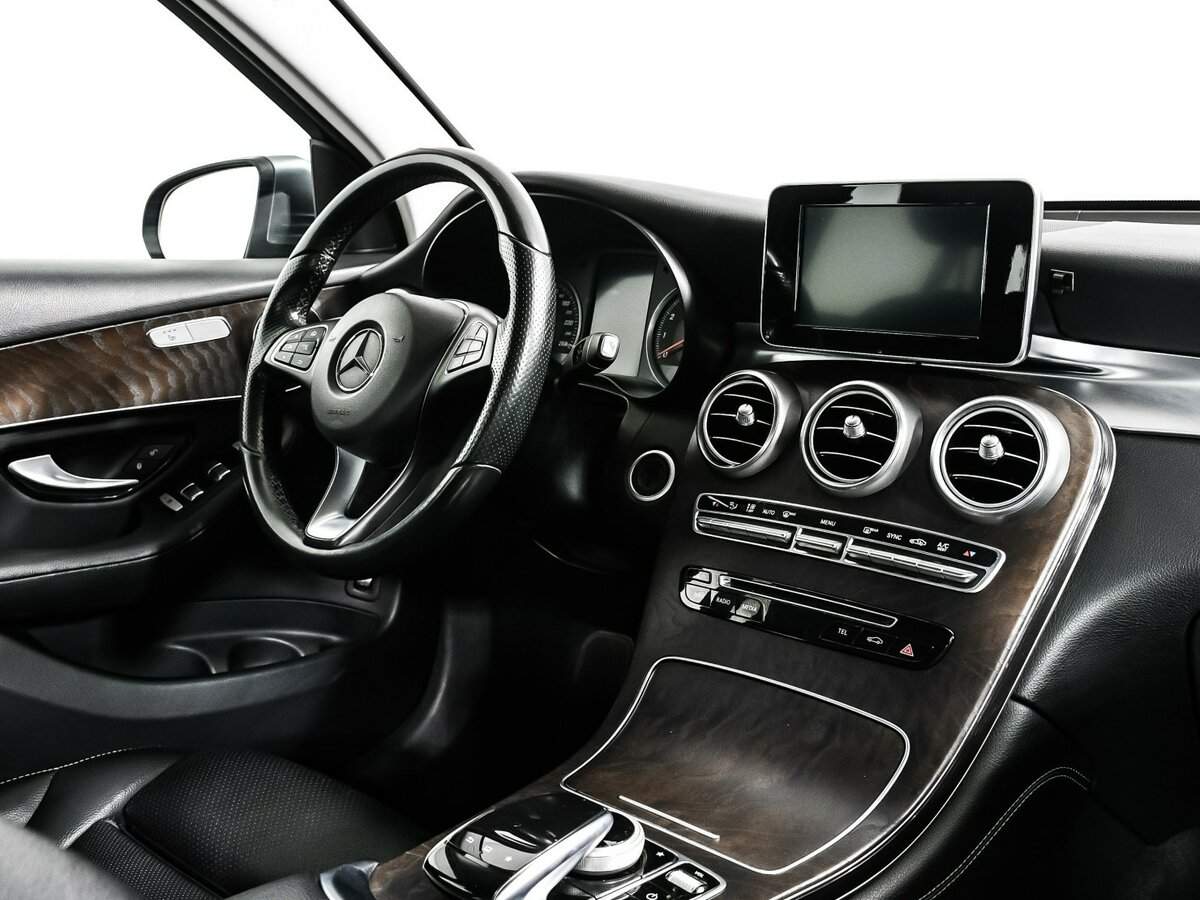 Mercedes-Benz GLC с пробегом — 2016 год. Фото: #8