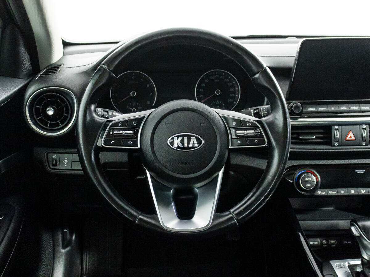 Kia Cerato с пробегом — 2021 год. Фото: #17