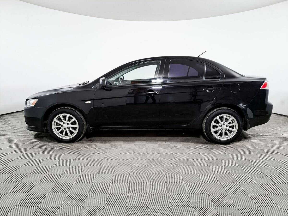 Mitsubishi Lancer с пробегом — 2012 год. Фото: #7