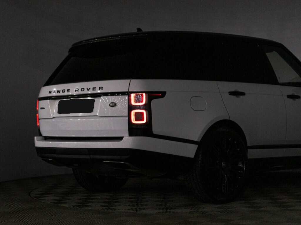 Land Rover Range Rover с пробегом — 2016 год. Фото: #32