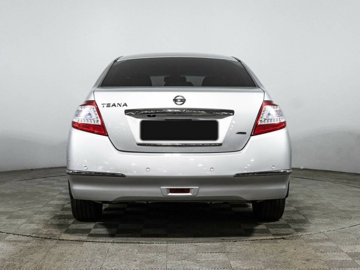 Nissan Teana с пробегом — 2012 год. Фото: #4