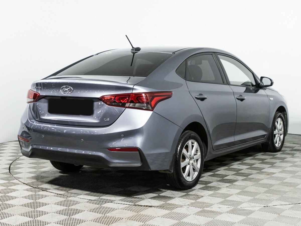 Hyundai Solaris с пробегом — 2018 год. Фото: #7