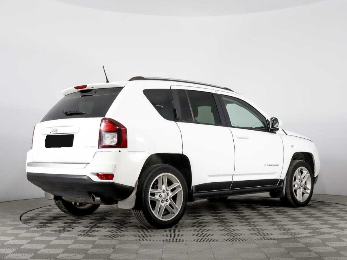 Jeep Compass с пробегом — 2014 год. Фото: #4