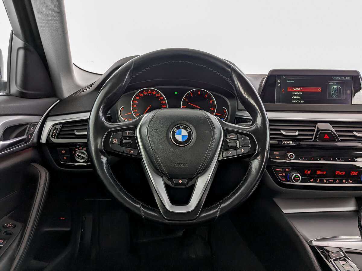 BMW 5 серии с пробегом — 2018 год. Фото: #16