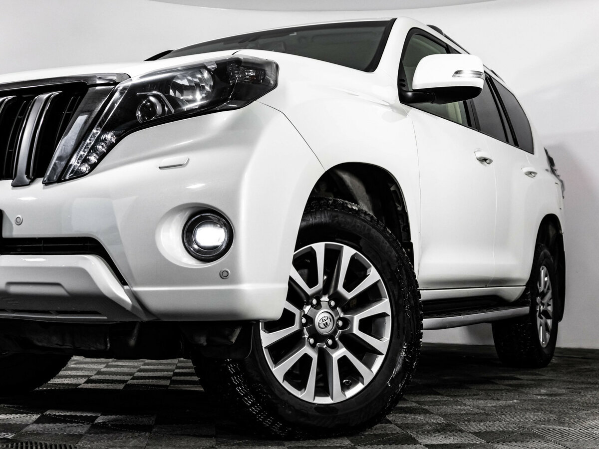 Toyota Land Cruiser Prado с пробегом — 2016 год. Фото: #1