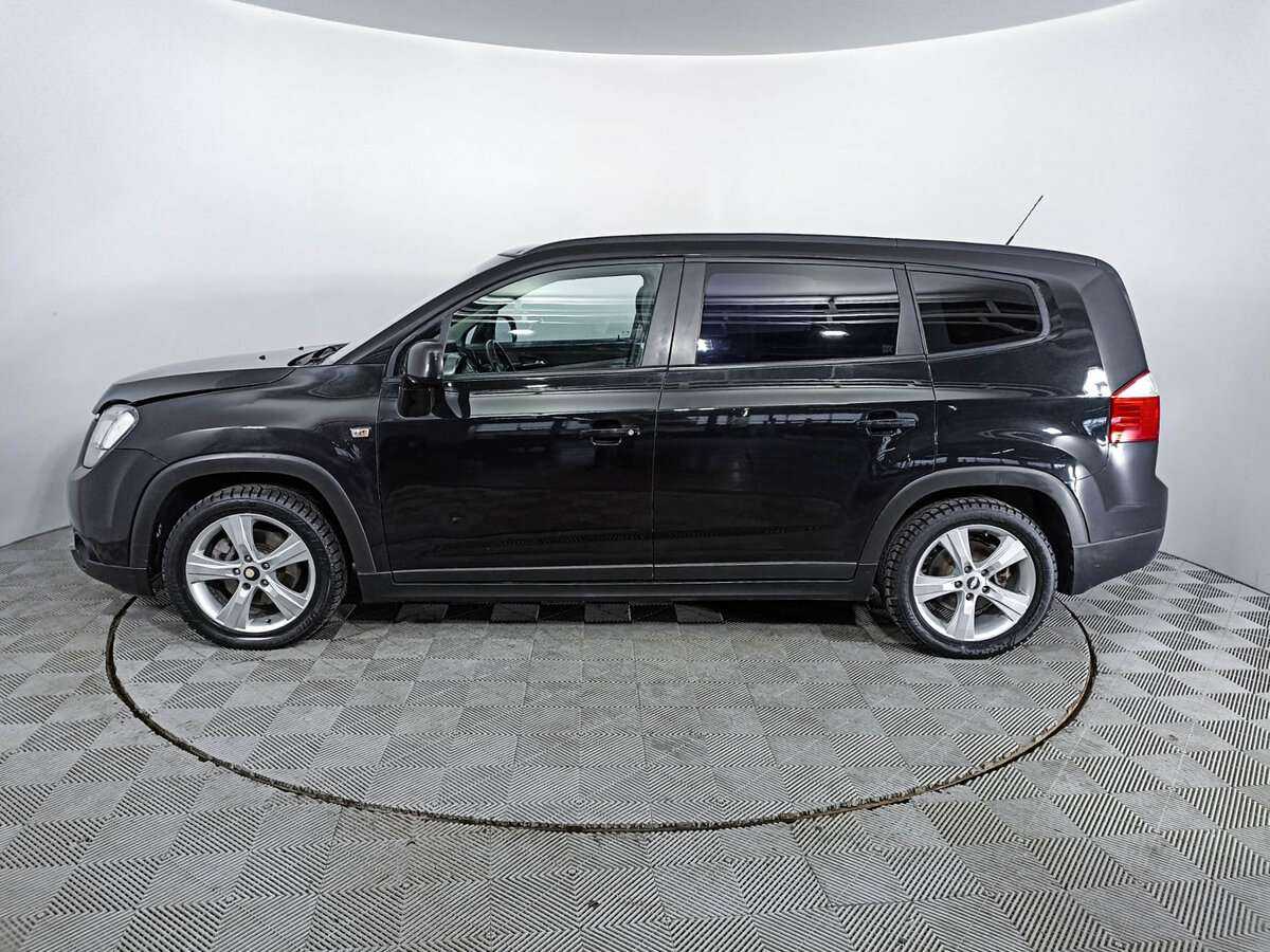 Chevrolet Orlando с пробегом — 2012 год. Фото: #7