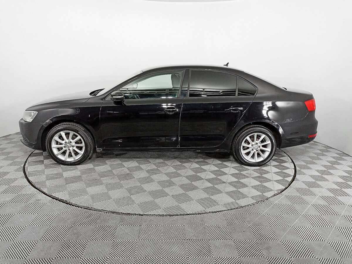 Volkswagen Jetta с пробегом — 2014 год. Фото: #7