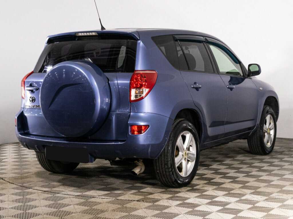 Toyota RAV4 с пробегом — 2007 год. Фото: #4
