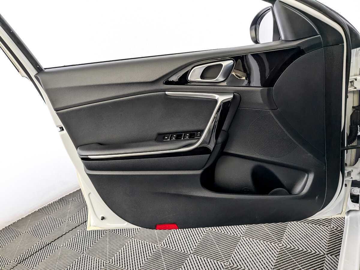 Kia Ceed с пробегом — 2020 год. Фото: #18