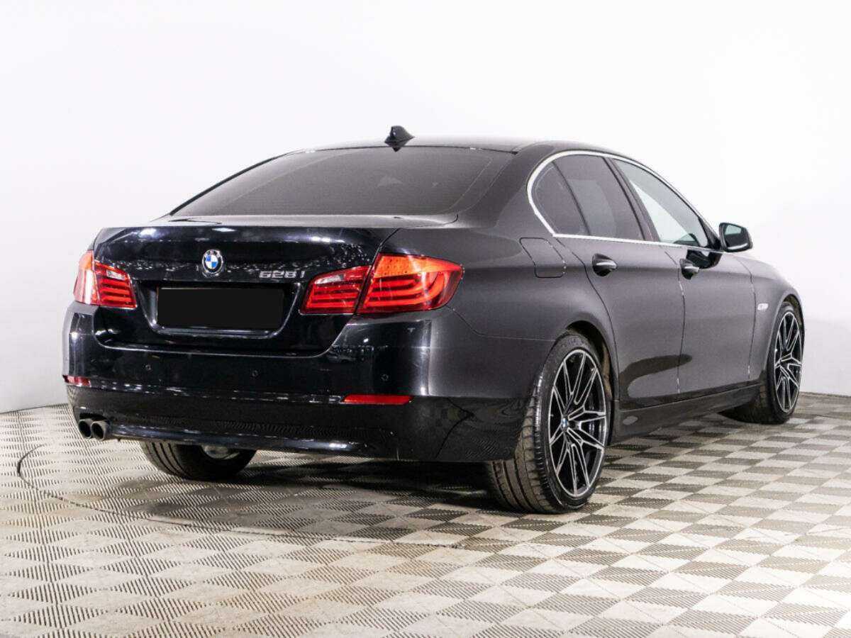BMW 5 серии с пробегом — 2012 год. Фото: #4