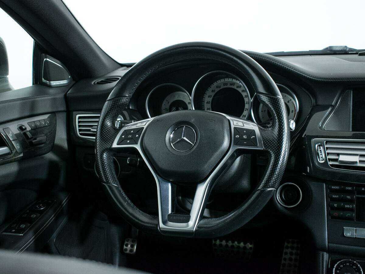 Mercedes-Benz CLS с пробегом — 2014 год. Фото: #11