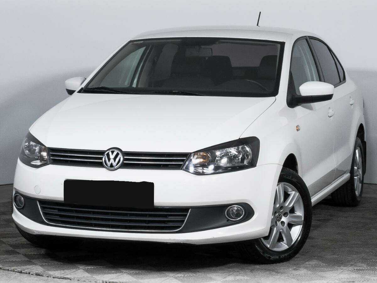 Volkswagen Polo с пробегом — 2013 год. Фото: #0