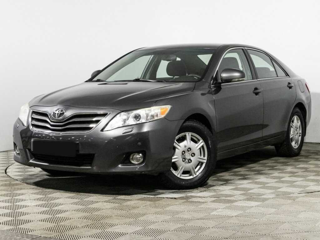 Toyota Camry с пробегом — 2010 год. Фото: #0